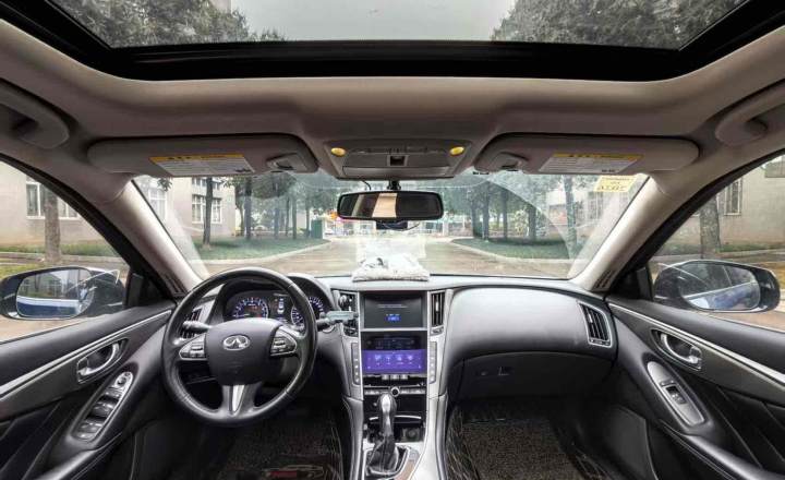 英菲尼迪 Q50L 2016款 2.0T 悦享版