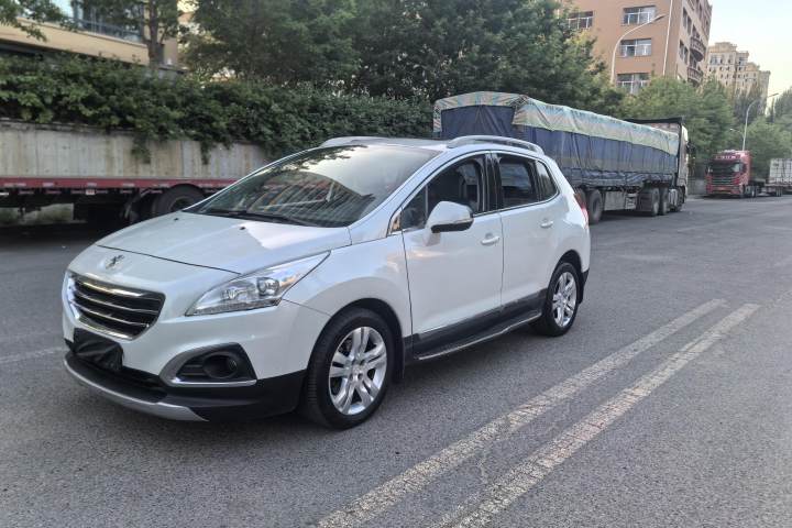 标致 3008 2.0L 自动潮流版