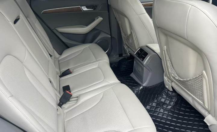 奥迪 Q5 2012款 2.0TFSI 进取型