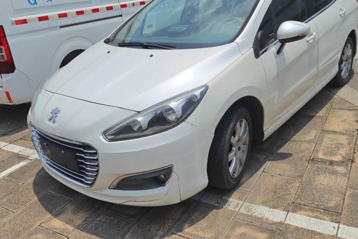 标致 308 乐享版 经典 1.6L 手动优尚型