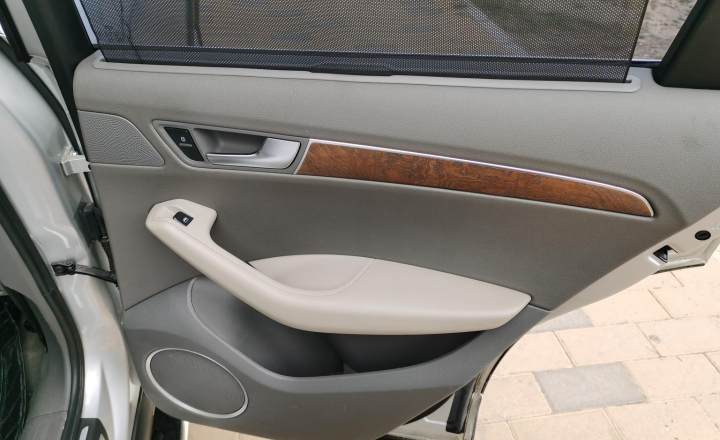 奥迪 Q5 2012款 2.0TFSI 进取型