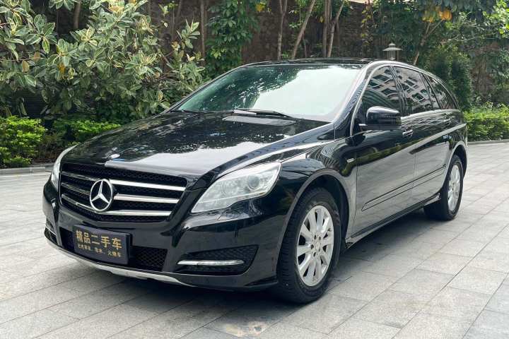 奔驰 R级 R 320 4MATIC 商务型臻藏版
