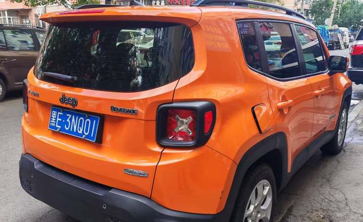 Jeep 自由侠 2017款 180T 自动劲能版