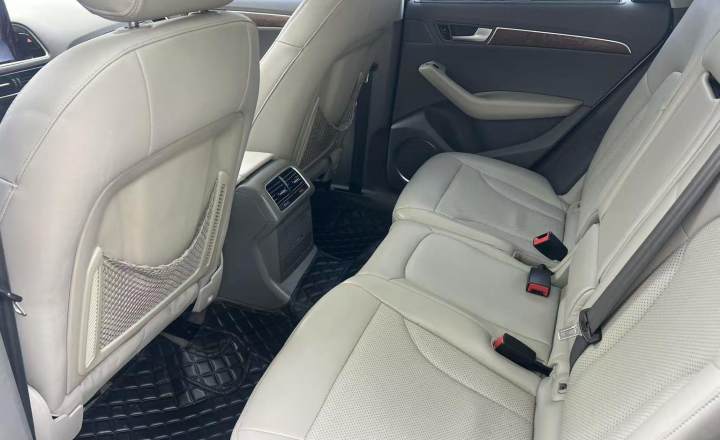 奥迪 Q5 2012款 2.0TFSI 进取型