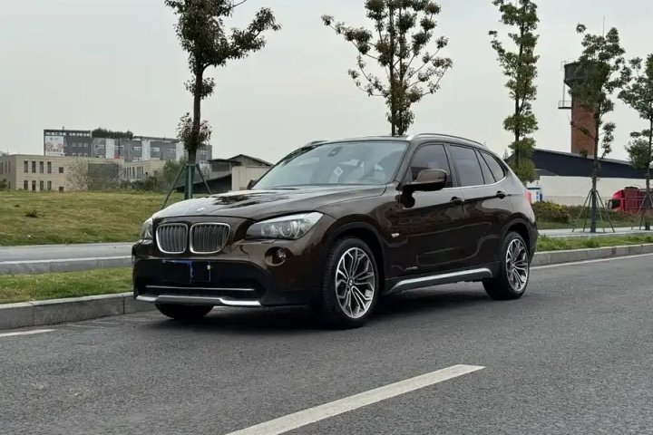 宝马 X1 xDrive28i 豪华型