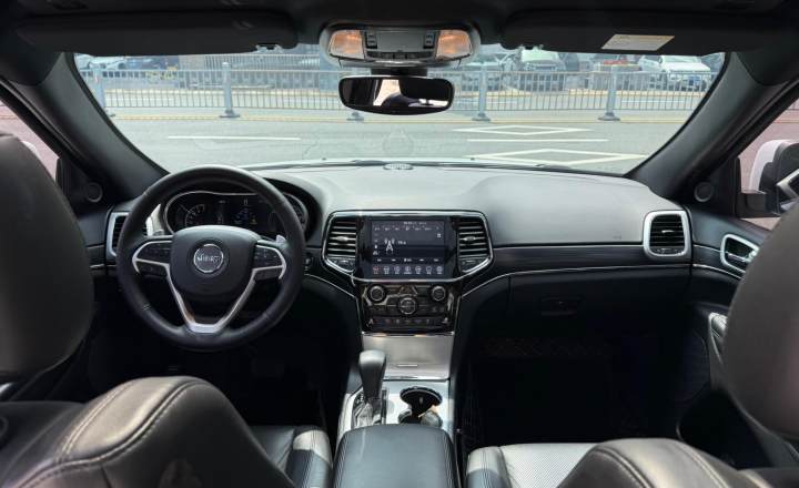 Jeep 大切诺基(进口) 2020款 3.0L 精英导航版