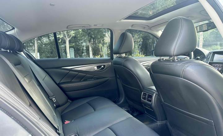 英菲尼迪 Q50L 2016款 2.0T 悦享版