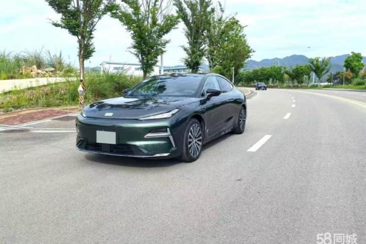 吉利银河 银河星耀8 130km EM-P 星舰版