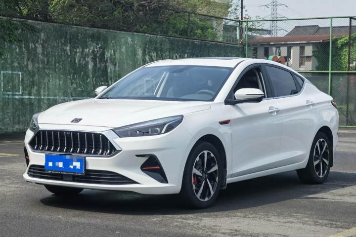 思皓 A5 1.5T CVT尊贵智联型