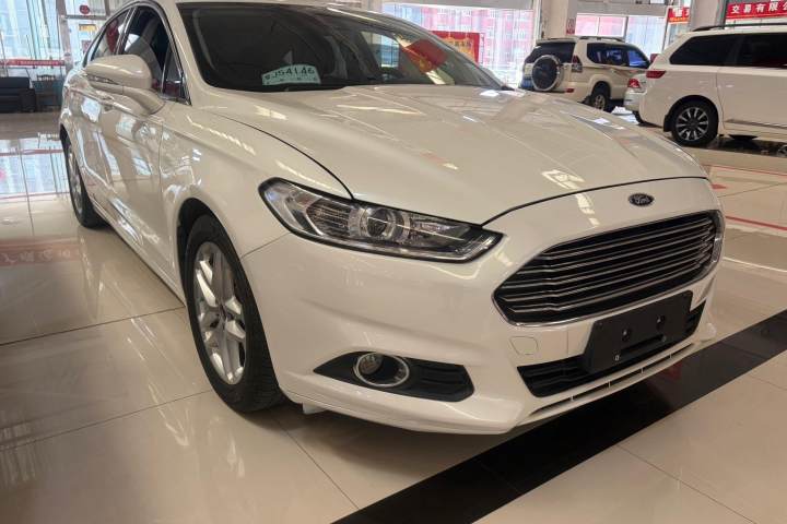 福特 蒙迪欧 2013款 1.5L GTDi180时尚型