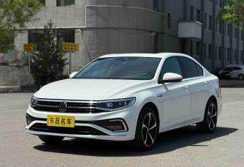 大众 宝来 300TSI DSG尊行版