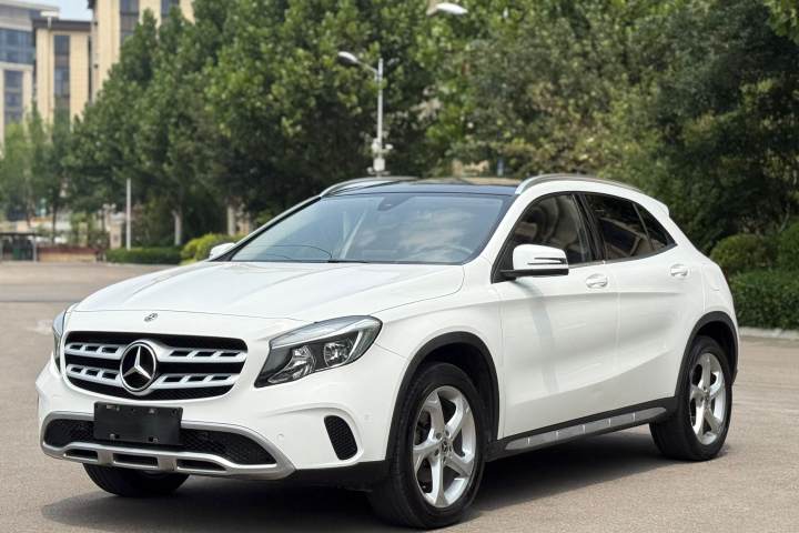 奔驰 GLA 2018款 GLA 200 动感型