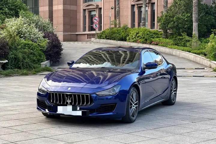 玛莎拉蒂 Ghibli 3.0T 标准版
