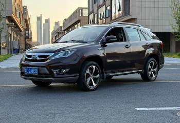 比亚迪 S7 2.0T 自动尊贵型Plus