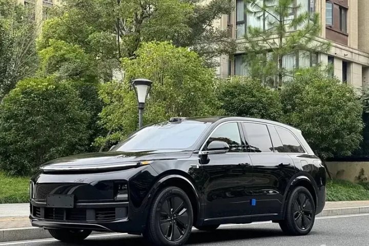 理想汽车 理想L8 Pro