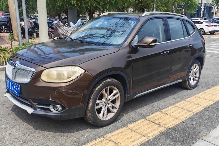 中华 V5 1.6L 自动豪华型