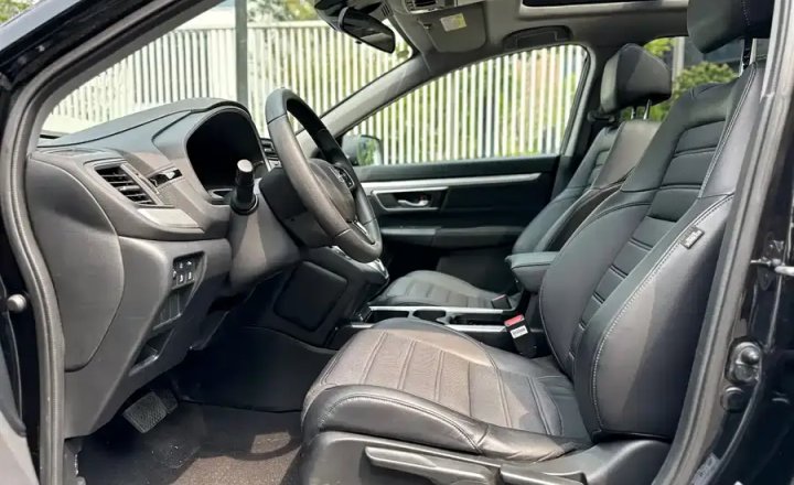本田 CRV 2021款 240TURBO CVT两驱都市版
