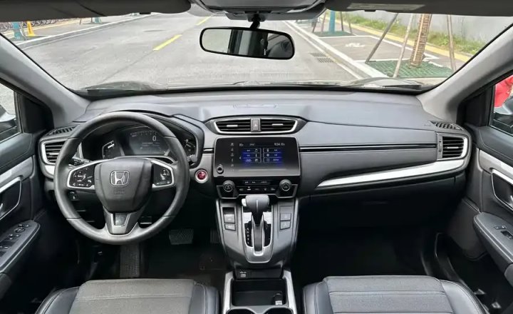 本田 CRV 2021款 240TURBO CVT两驱都市版