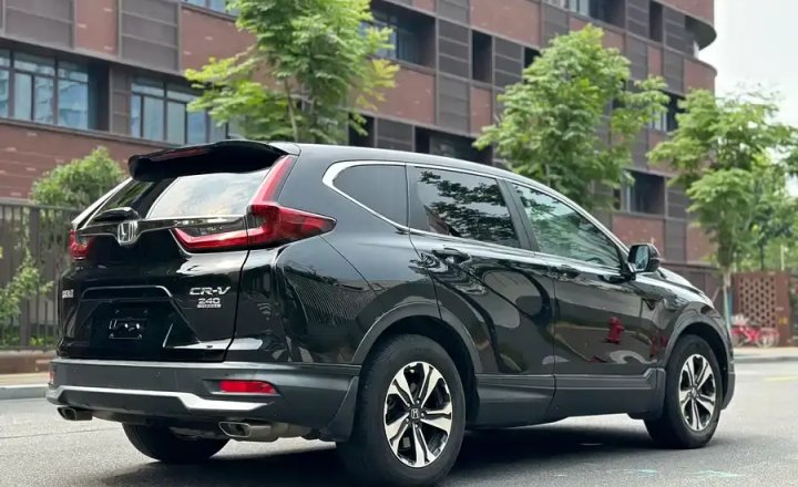 本田 CRV 2021款 240TURBO CVT两驱都市版