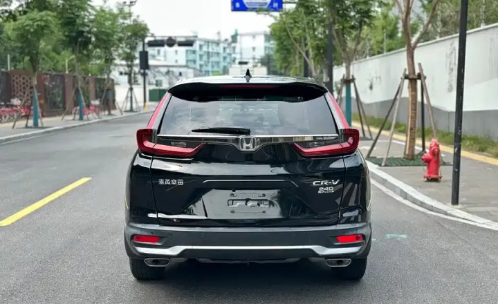 本田 CRV 2021款 240TURBO CVT两驱都市版
