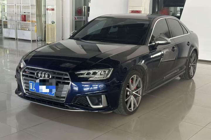 奥迪 S4 2019款 S4 3.0TFSI