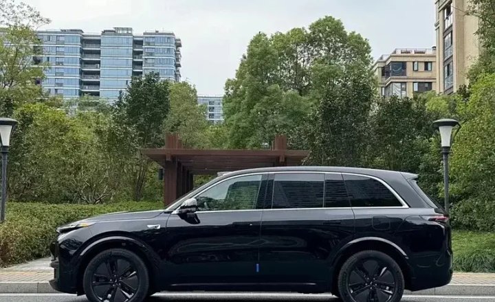 理想汽车 理想L8 2024款 Pro