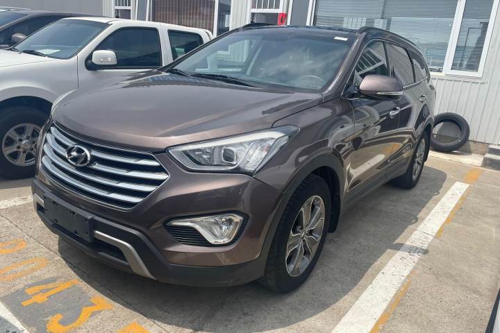 现代 格越 2013款 3.0L 7座四驱舒适版