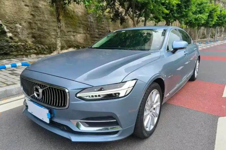 沃尔沃 S90 2020款 T5 智远豪华版