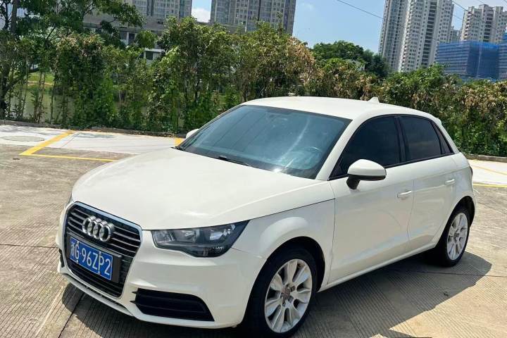 奥迪 A1 2013款 30 TFSI Sportback Urban