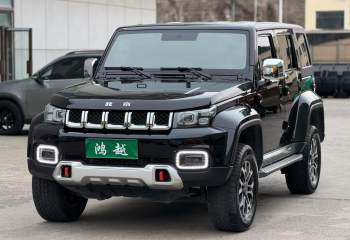 北京越野 BJ40 2024款 2.0T 城市猎人荣耀版