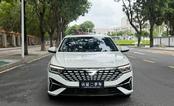 捷达 VA7 2025款 1.4T 自动先到先得版