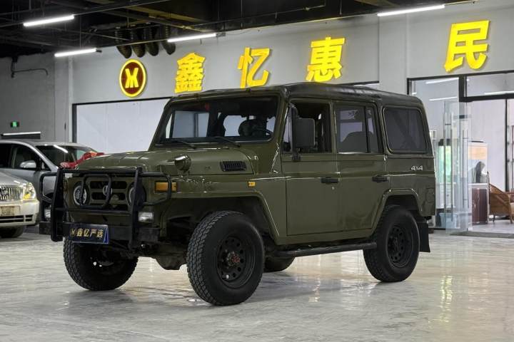 BAW北汽制造 212经典 2.0L 方门 四驱豪华型 国V