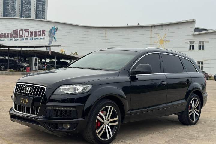 奥迪 Q7 3.6 FSI quattro 技术型