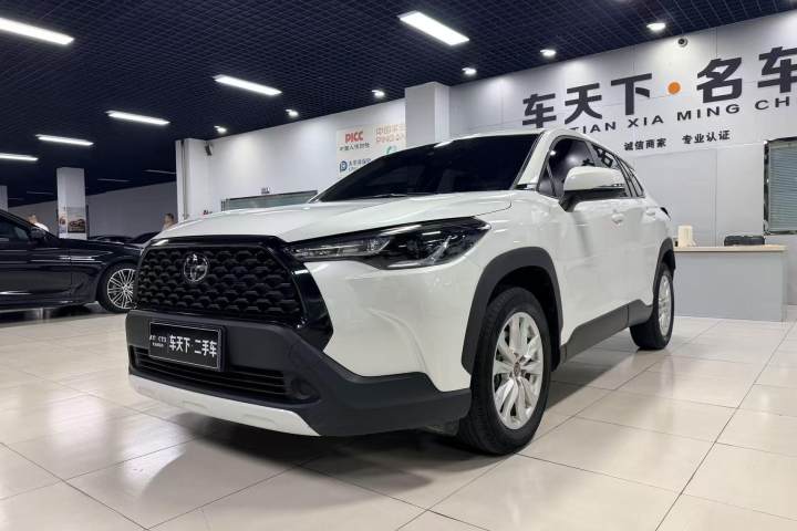 丰田 卡罗拉锐放 2022款 2.0L 先锋版