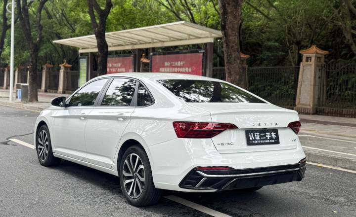 捷达 VA7 2025款 1.4T 自动先到先得版