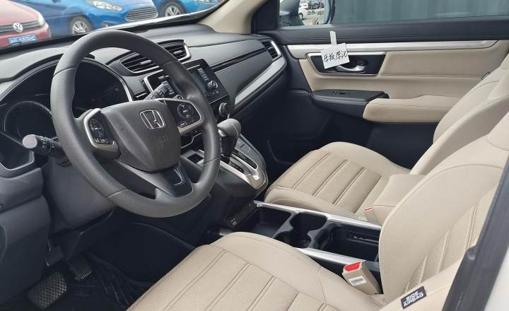 本田 CRV 2021款 240TURBO CVT两驱都市版