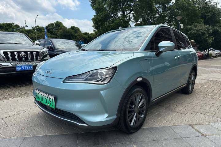 哪吒汽车 哪吒V 2022款 潮 400