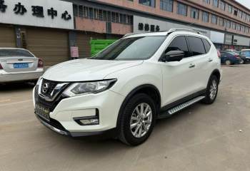 日产 奇骏 2019款 2.0L CVT舒适版 2WD