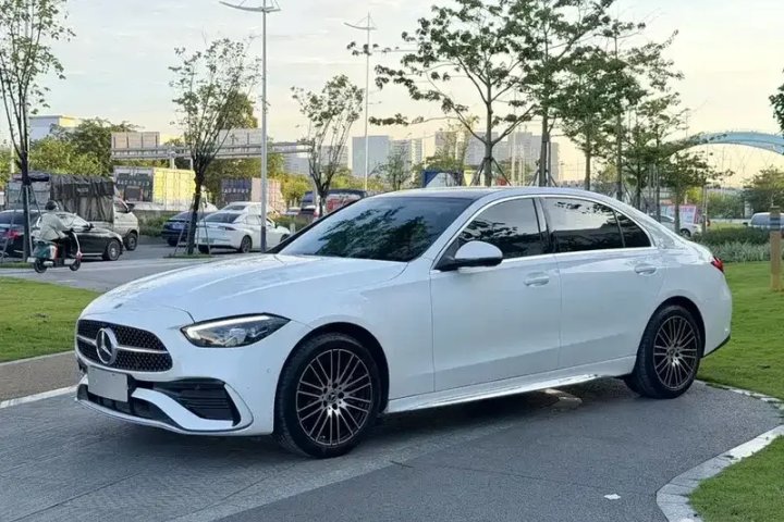 奔驰 C级 2023款 改款二 C 260 L