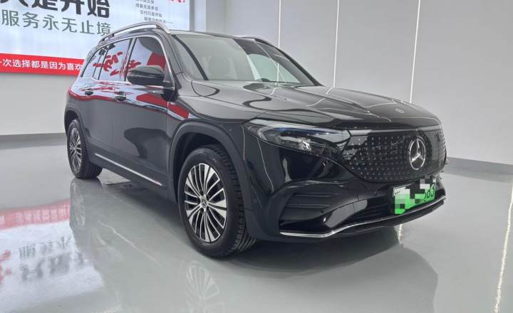 奔驰 EQB 2025款 EQB 260