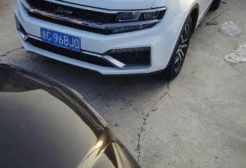 众泰 大迈X7 2017款 1.8T 手动至尊型