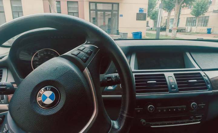 宝马 X5(进口) 2008款 xDrive48i豪华型