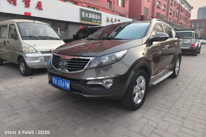 起亚 智跑 2.0L 自动两驱版Premium