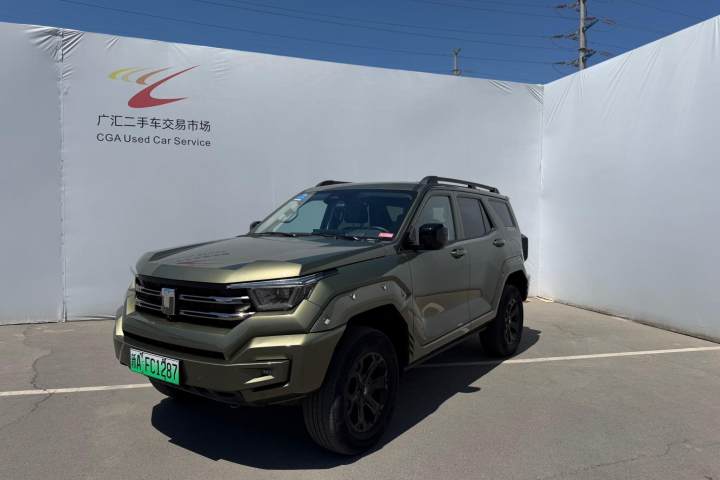 坦克 400新能源 2024款 Hi4T 越野版