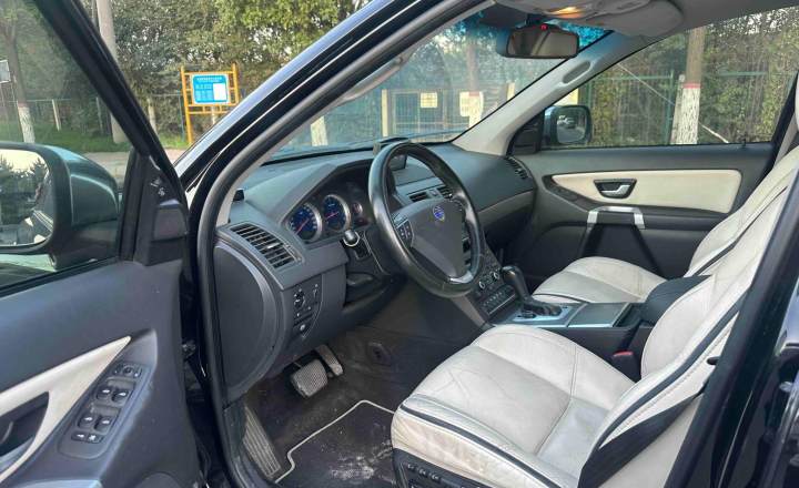 沃尔沃 XC90 2011款 2.5T RDesign