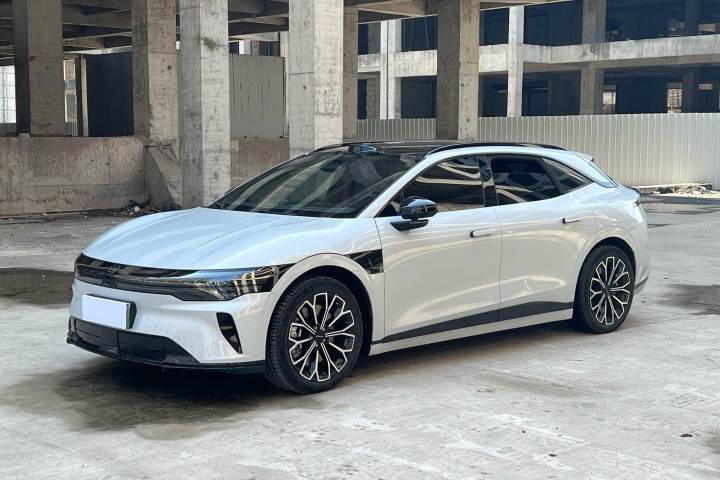 极氪 007GT 后驱智驾版 75kWh