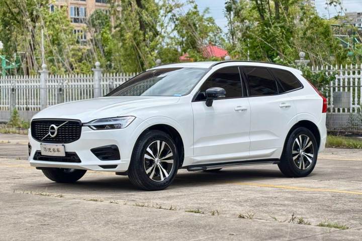 沃尔沃 XC60 2021款 T5 四驱智逸豪华版