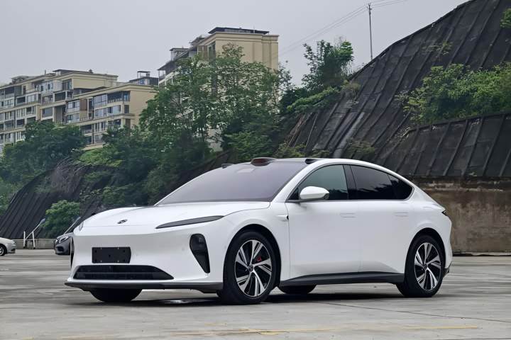 蔚来 ET5 75kWh