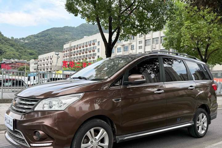 北汽幻速 H3 2016款 H3F 1.5L 手动豪华型