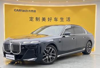 宝马 7系 2023款 735Li M运动套装